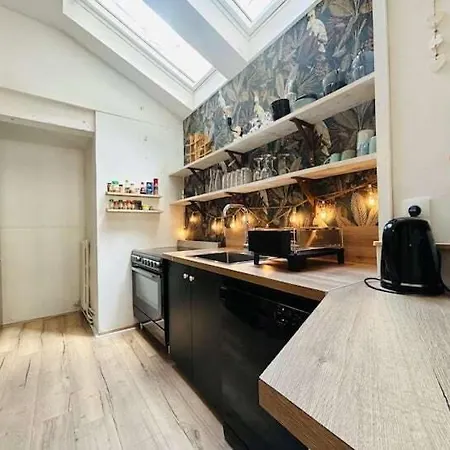 Casa Urbaine Nyaraló Angers