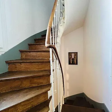 Casa Urbaine Nyaraló